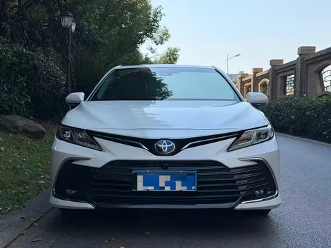 2021 Toyota Camry Hybrid 2.5HGVP Leading