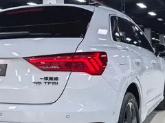 2023 Audi Q3 35 TFSI Fashion Sport 1.4T, белый — фото 5