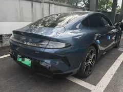 2024 Xiaomi SU7 RWD Long Range Advanced ADAS Pro, синий — фото 13