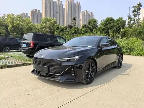 2022 Changan UNI-V 1.5T Premium