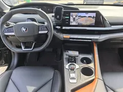 2022 Changan UNI-V 1.5T Premium, чёрный — фото 5