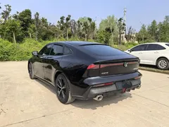 2022 Changan UNI-V 1.5T Premium, чёрный — фото 11