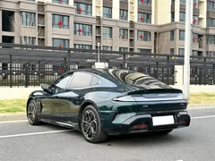 2026 Xiaomi SU7 RWD Standard, зелёный — фото 14
