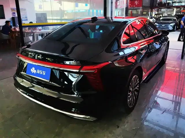 2024 Hongqi H5 2.0T AT Smart Connect Qichang