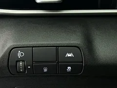 2022 Hyundai Elantra 1.5L CVT LUX Premium — фото 20