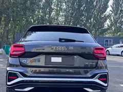 2022 Audi Q2L 35 TFSI Sport, чёрный — фото 4