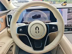2025 Aito M9 EV Ultra 100kWh 5-Seat 192-Line LiDAR, чёрный — фото 14