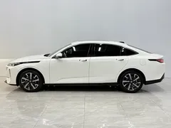 2023 Changan Lamore 1.5T GDI DCT Pilot, белый — фото 2
