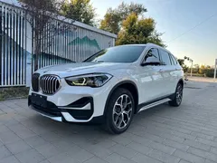 2021 BMW X1, белый — фото 1