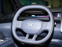 2026 Nio ES8 5-seat Executive Luxury, чёрный — фото 24
