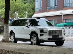 2025 Zeekr 9X Hyper 70kWh 6-seat, белый — фото 3