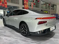2023 Xpeng P7 P7i 610 Max Performance — фото 7