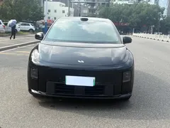 2025 Li Auto i6 4WD Standard, чёрный — фото 2