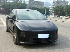 2025 Li Auto i6 4WD Standard, чёрный — фото 3