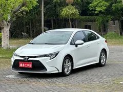 2022 Toyota Levin TNGA 1.5L CVT Entry, белый — фото 1