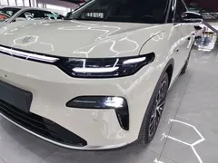 2026 Leapmotor C11 EV 640 LiDAR, белый — фото 24