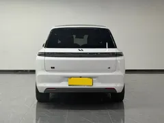 2025 Li Auto L8 Smart Refresh, белый — фото 2