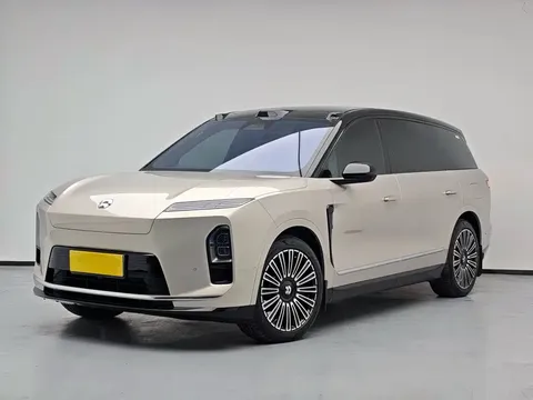 2026 Nio ES8 6-seat Executive Luxury