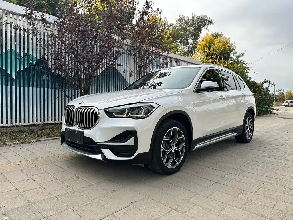 2022 BMW X1 Premium