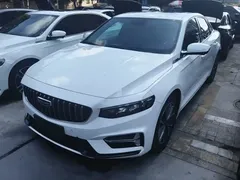 2023 Geely Preface 1.5TD Kunlun, белый — фото 1