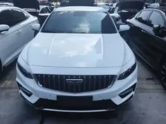 2023 Geely Preface 1.5TD Kunlun, белый — фото 2