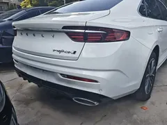 2023 Geely Preface 1.5TD Kunlun, белый — фото 15