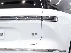 2026 Nio ES8 6-seat Executive Signature, белый — фото 11