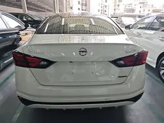 2021 Nissan Teana 2.0L XL Comfort, белый — фото 6