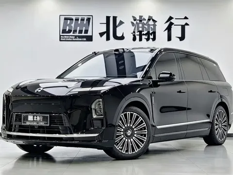 2026 Nio ES8 6-seat Executive Luxury