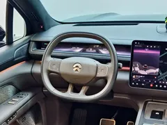 2026 Nio ES8 6-seat Executive Luxury, чёрный — фото 16