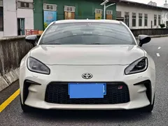 2023 Toyota GR86 2.4L MT 10th Anniversary, белый — фото 2