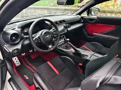 2023 Toyota GR86 2.4L MT 10th Anniversary, белый — фото 8