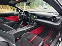 2023 Toyota GR86 2.4L MT 10th Anniversary, белый — фото 9