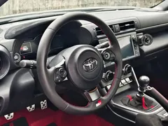 2023 Toyota GR86 2.4L MT 10th Anniversary, белый — фото 11