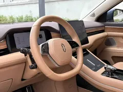2024 Aito M7 1.5T Smart Driving 4WD Ultra 5-seat, синий — фото 6