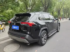 2023 Toyota RAV4 2.0L CVT 2WD Fashion Plus, чёрный — фото 3