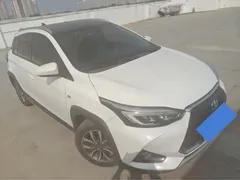2022 Toyota Yaris L Zhixuan X 1.5L CVT Luxury Plus, белый — фото 2