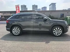 2022 Volkswagen Tayron 380TSI 4WD Luxury Pro, чёрный — фото 14