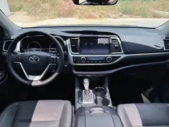 2021 Toyota Highlander 2.0T 4WD Premium 7, чёрный — фото 4