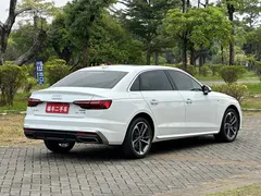 2022 Audi A4L 40 TFSI Fashion Dynamic, белый — фото 6