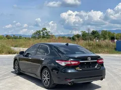 2021 Toyota Camry 2.5G Luxury, чёрный — фото 8