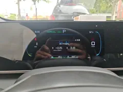 2024 BYD Qin L PHEV 80km Leading — фото 4