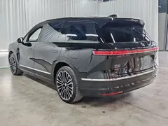 2026 Nio ES8 6-seat Executive Signature, чёрный — фото 4
