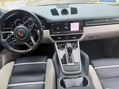 2023 Porsche Cayenne Coupé 3.0T Platinum Edition, чёрный — фото 7