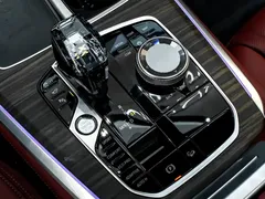 2022 BMW X5 40Li M Sport Package, чёрный — фото 25