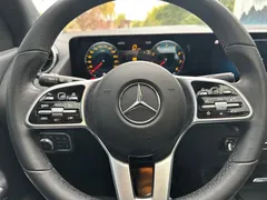 2022 Mercedes-Benz GLA 180, белый — фото 12