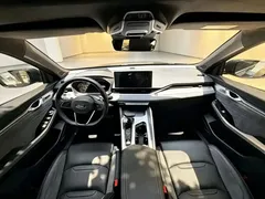 2023 Geely Preface 2.0TD, зелёный — фото 5