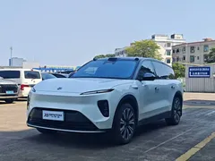 2024 Nio ES8 75kWh, белый — фото 2