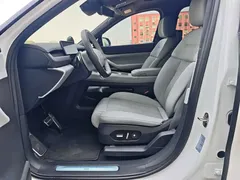 2024 Nio ES8 75kWh, белый — фото 8