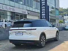 2024 Nio ES8 75kWh, белый — фото 17